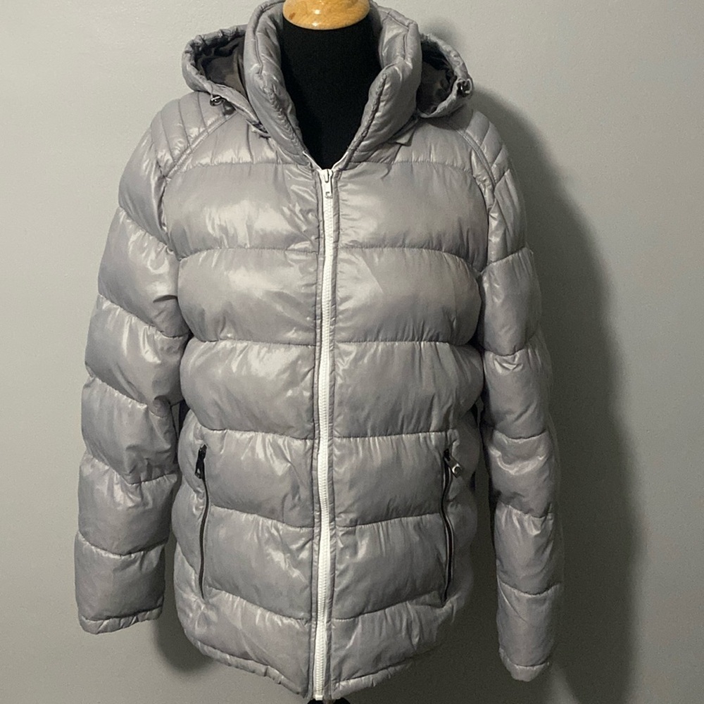 Guess Women’s Light Gray Puffer Coat Sz L